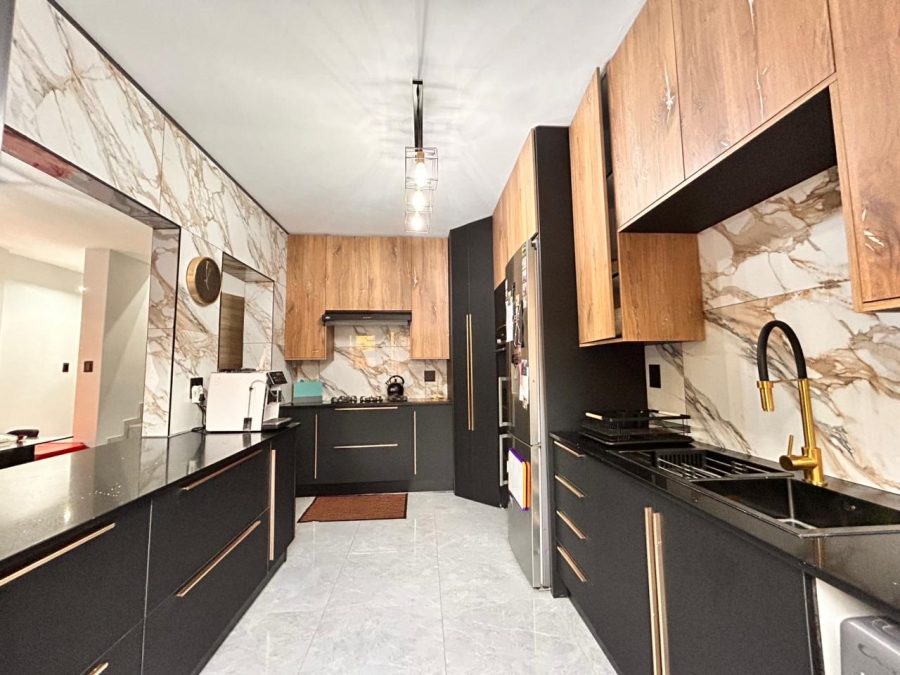 3 Bedroom Property for Sale in Meer En See KwaZulu-Natal