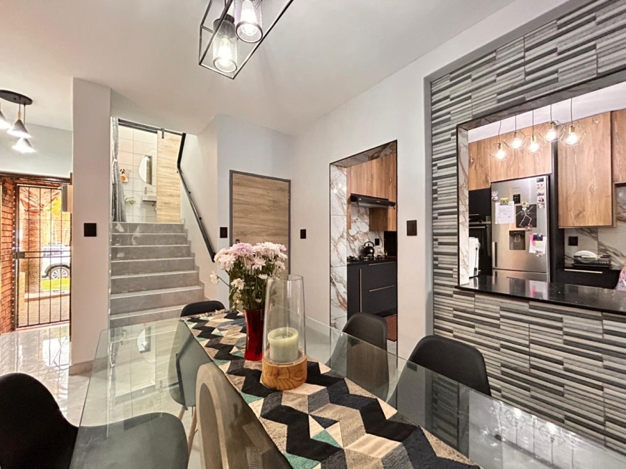 3 Bedroom Property for Sale in Meer En See KwaZulu-Natal