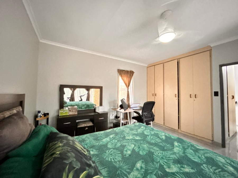 3 Bedroom Property for Sale in Meer En See KwaZulu-Natal