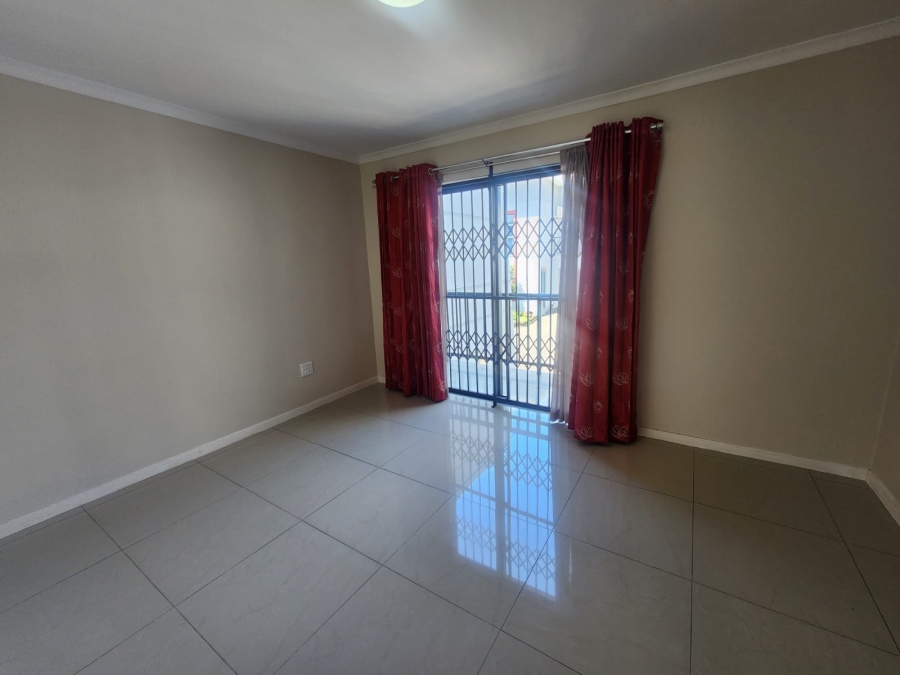 3 Bedroom Property for Sale in Brindhaven KwaZulu-Natal