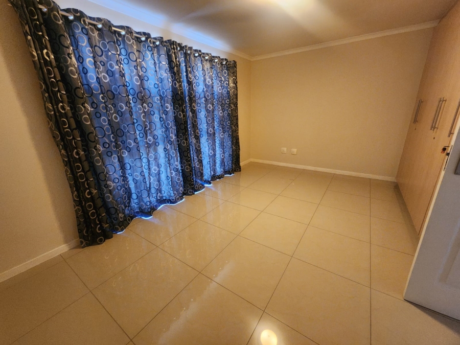 3 Bedroom Property for Sale in Brindhaven KwaZulu-Natal