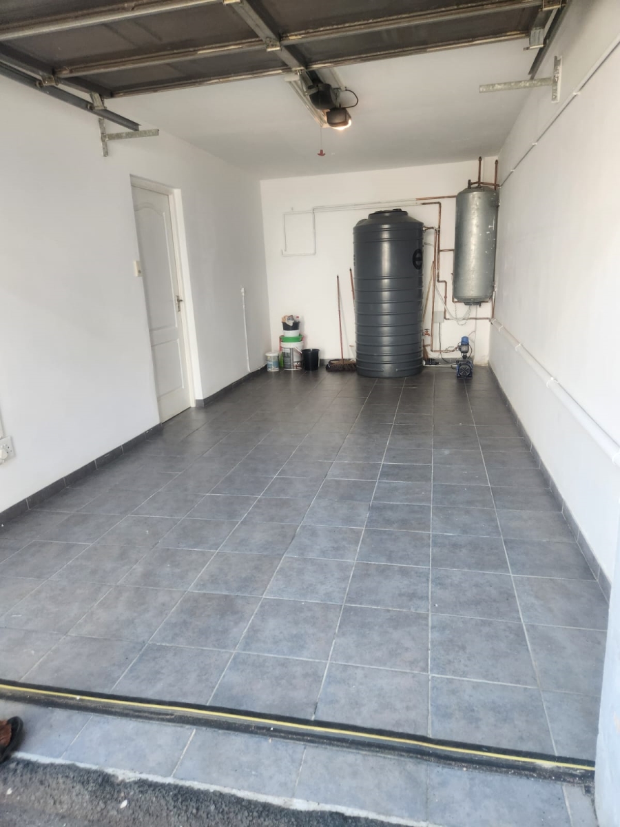 3 Bedroom Property for Sale in Brindhaven KwaZulu-Natal