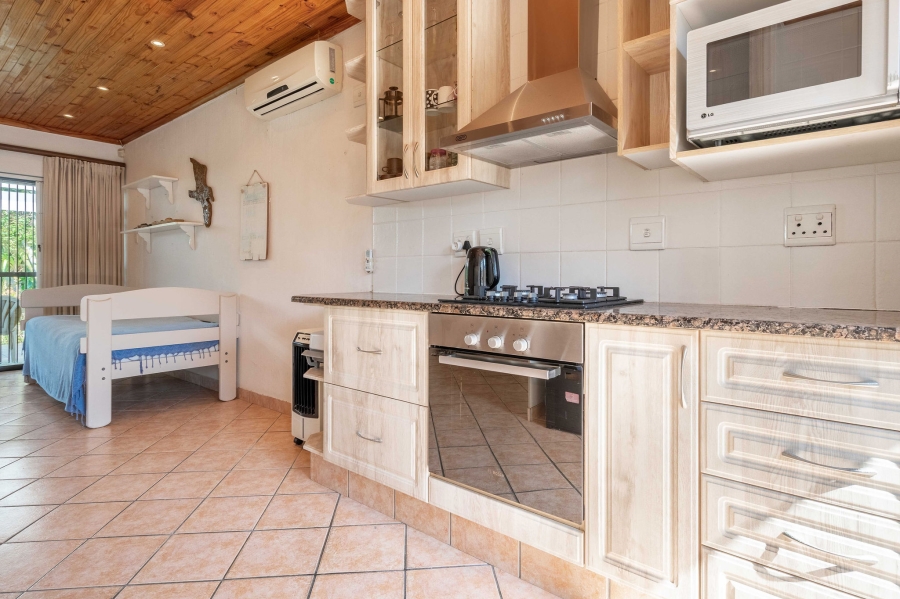 2 Bedroom Property for Sale in Scottburgh South KwaZulu-Natal