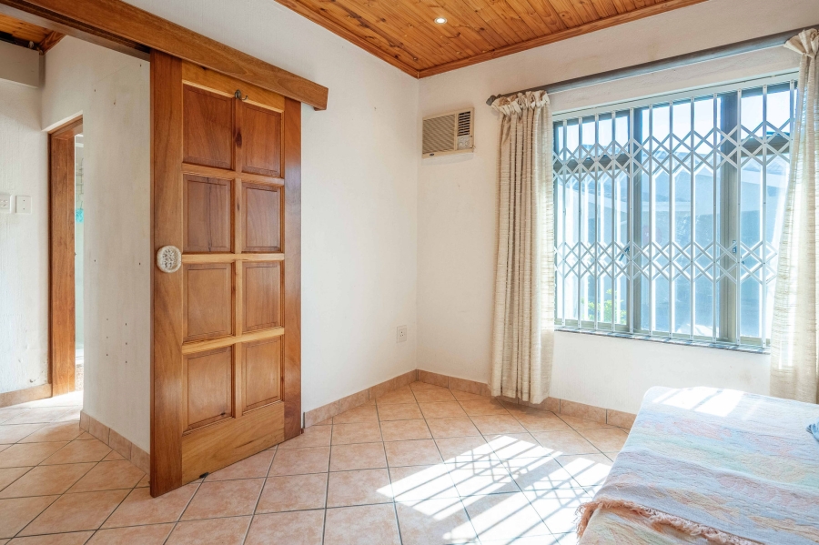 2 Bedroom Property for Sale in Scottburgh South KwaZulu-Natal