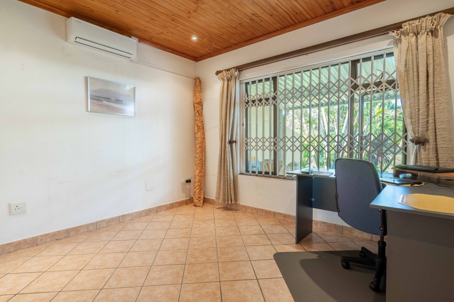 2 Bedroom Property for Sale in Scottburgh South KwaZulu-Natal