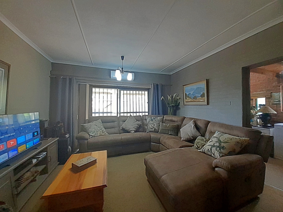 3 Bedroom Property for Sale in Astra Park KwaZulu-Natal