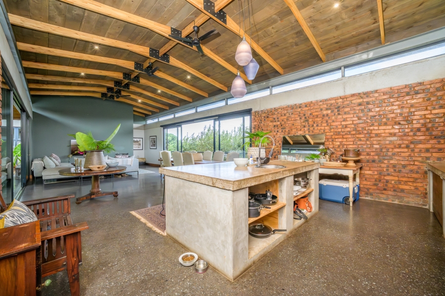 4 Bedroom Property for Sale in Sheffield Beach KwaZulu-Natal