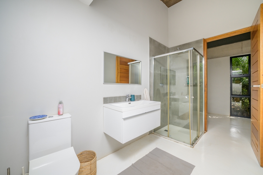 4 Bedroom Property for Sale in Sheffield Beach KwaZulu-Natal