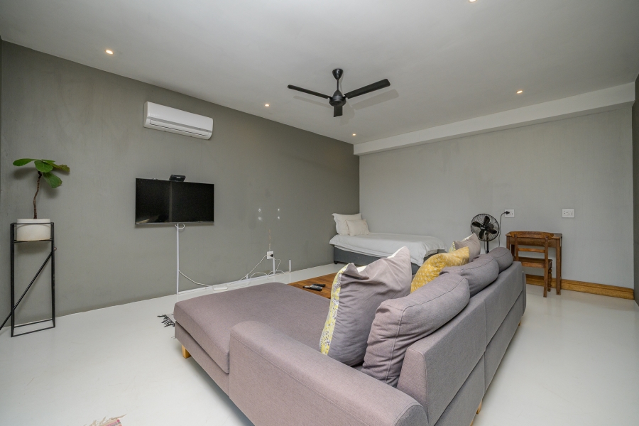4 Bedroom Property for Sale in Sheffield Beach KwaZulu-Natal