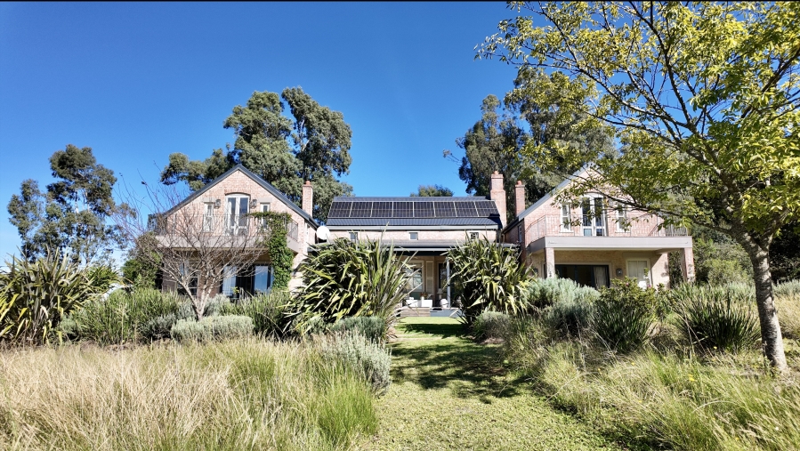 5 Bedroom Property for Sale in Eaglecrest Wildlife Estate KwaZulu-Natal
