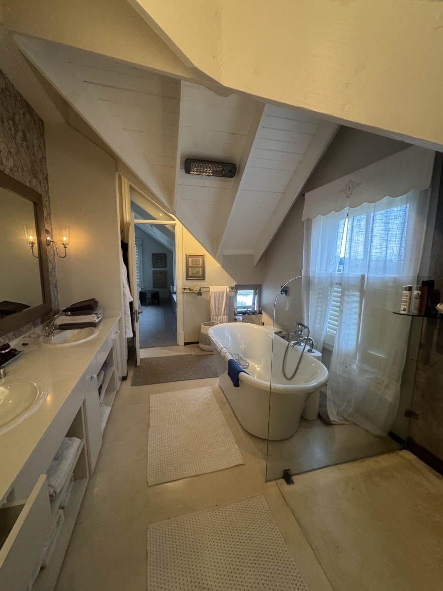 5 Bedroom Property for Sale in Eaglecrest Wildlife Estate KwaZulu-Natal