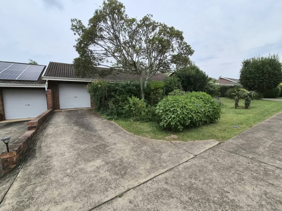 2 Bedroom Property for Sale in Amberglen KwaZulu-Natal
