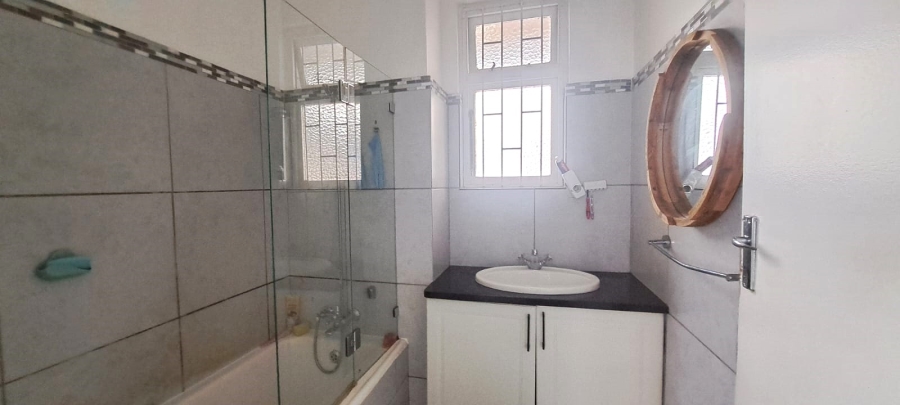 2 Bedroom Property for Sale in Glenwood KwaZulu-Natal