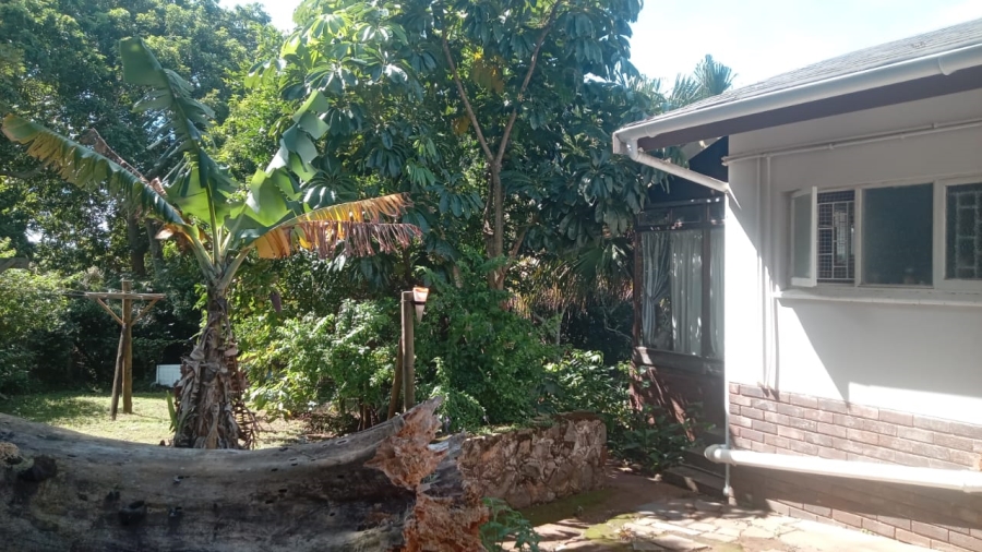 4 Bedroom Property for Sale in Uvongo KwaZulu-Natal