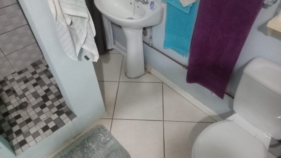 4 Bedroom Property for Sale in Uvongo KwaZulu-Natal