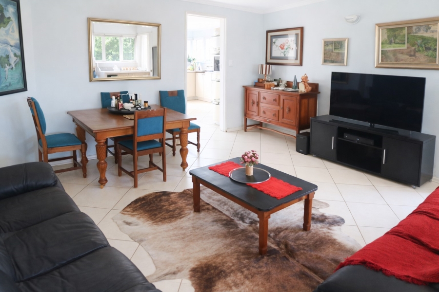 4 Bedroom Property for Sale in Uvongo KwaZulu-Natal