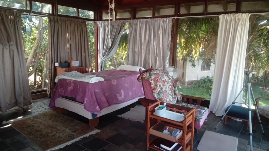 4 Bedroom Property for Sale in Uvongo KwaZulu-Natal