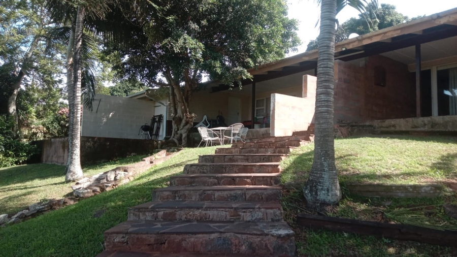4 Bedroom Property for Sale in Uvongo KwaZulu-Natal