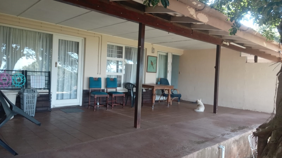 4 Bedroom Property for Sale in Uvongo KwaZulu-Natal