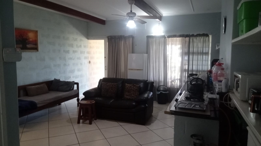 4 Bedroom Property for Sale in Uvongo KwaZulu-Natal