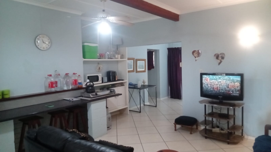 4 Bedroom Property for Sale in Uvongo KwaZulu-Natal
