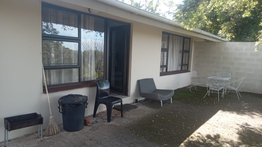 4 Bedroom Property for Sale in Uvongo KwaZulu-Natal