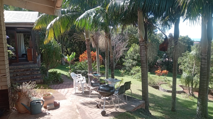 4 Bedroom Property for Sale in Uvongo KwaZulu-Natal