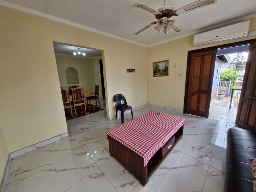 To Let 4 Bedroom Property for Rent in Reservoir Hills KwaZulu-Natal