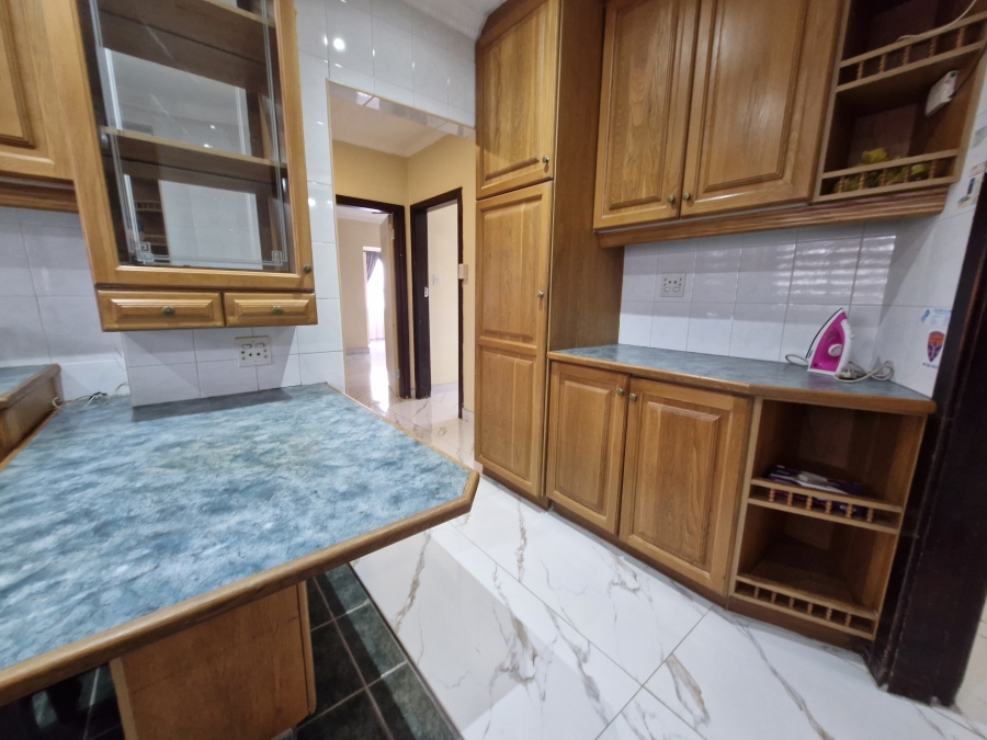 To Let 4 Bedroom Property for Rent in Reservoir Hills KwaZulu-Natal