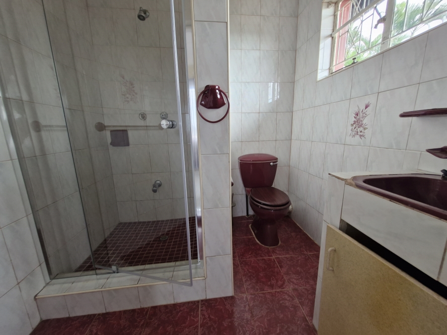 To Let 4 Bedroom Property for Rent in Reservoir Hills KwaZulu-Natal