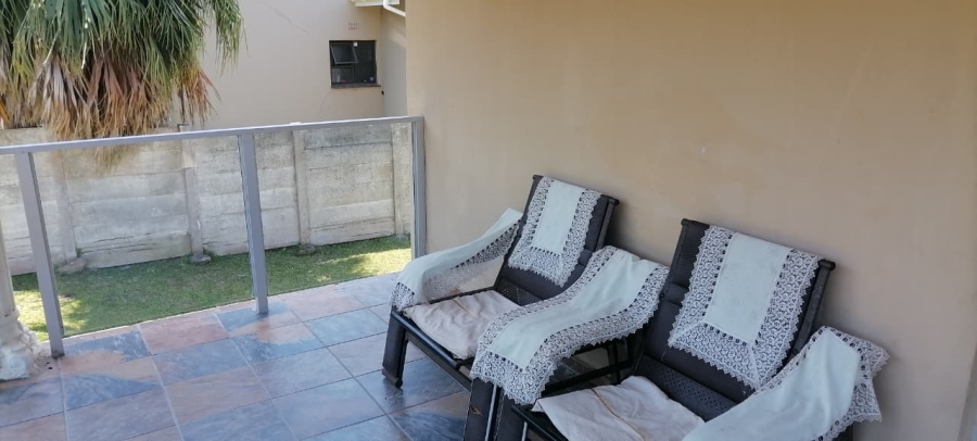 5 Bedroom Property for Sale in Margate KwaZulu-Natal