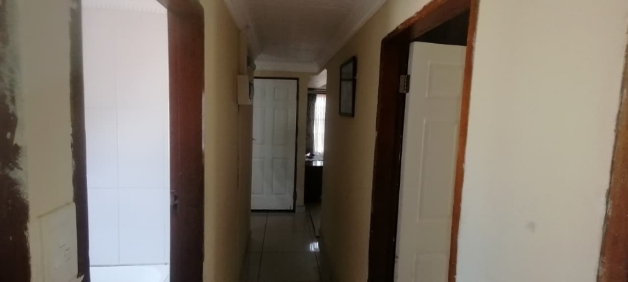 5 Bedroom Property for Sale in Margate KwaZulu-Natal
