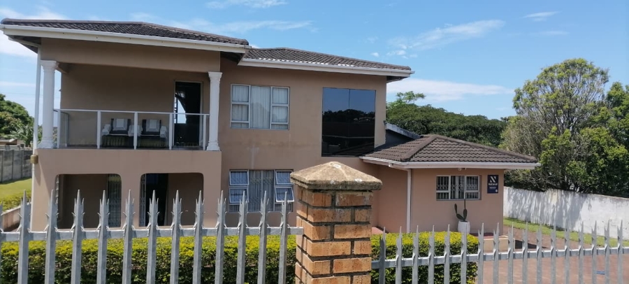 5 Bedroom Property for Sale in Margate KwaZulu-Natal