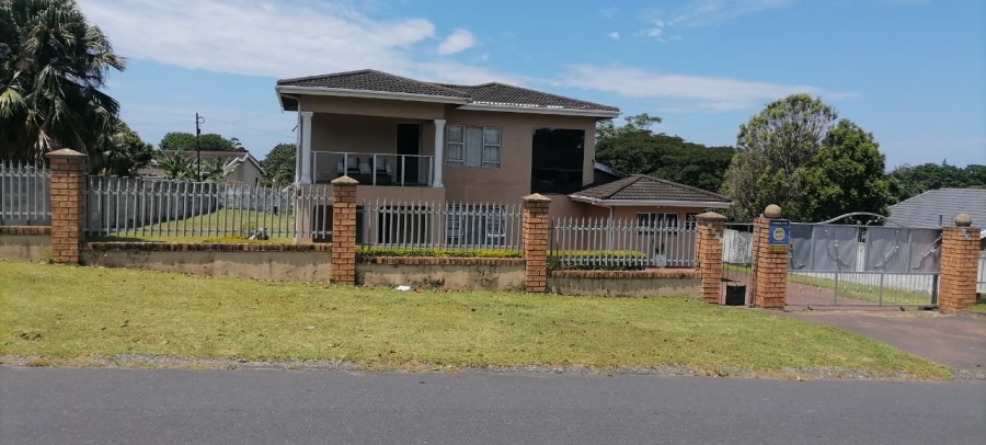 5 Bedroom Property for Sale in Margate KwaZulu-Natal