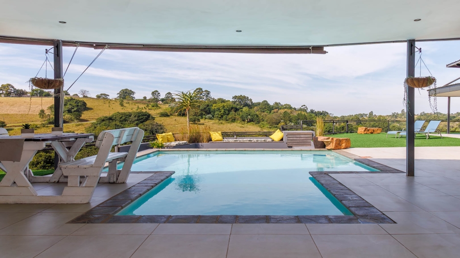 6 Bedroom Property for Sale in Crestholme KwaZulu-Natal