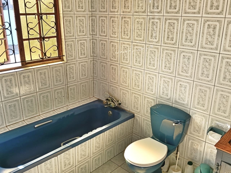 4 Bedroom Property for Sale in Brackenham KwaZulu-Natal