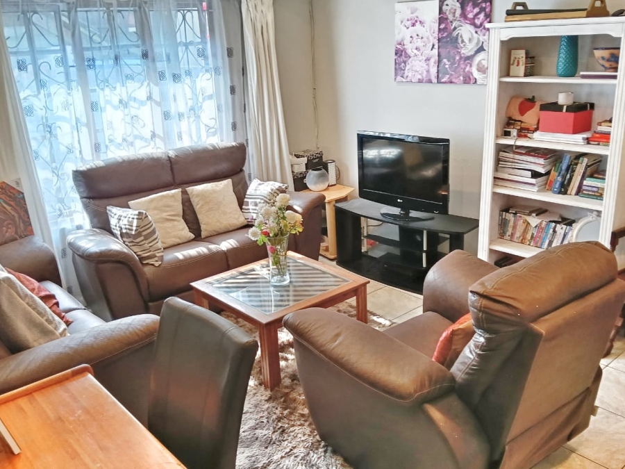 4 Bedroom Property for Sale in Brackenham KwaZulu-Natal