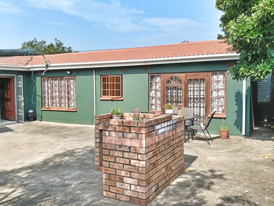 4 Bedroom Property for Sale in Brackenham KwaZulu-Natal
