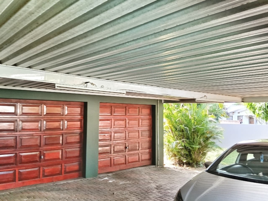 4 Bedroom Property for Sale in Brackenham KwaZulu-Natal