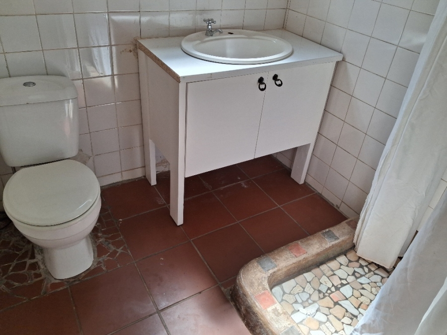 To Let 2 Bedroom Property for Rent in Waterfall KwaZulu-Natal