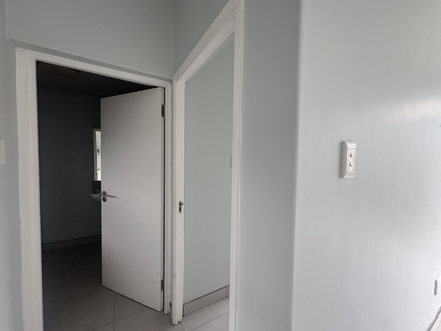 1 Bedroom Property for Sale in Ballito Commercial District KwaZulu-Natal