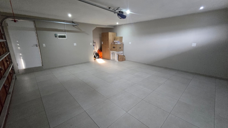To Let 3 Bedroom Property for Rent in Palm Lakes Estate KwaZulu-Natal