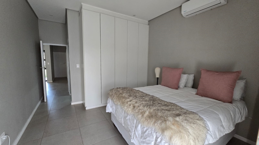 To Let 3 Bedroom Property for Rent in Palm Lakes Estate KwaZulu-Natal