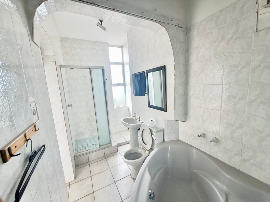 1 Bedroom Property for Sale in North Beach KwaZulu-Natal