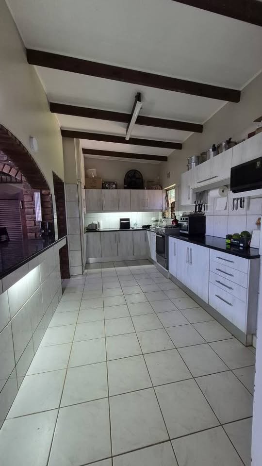 3 Bedroom Property for Sale in Freeland Park KwaZulu-Natal