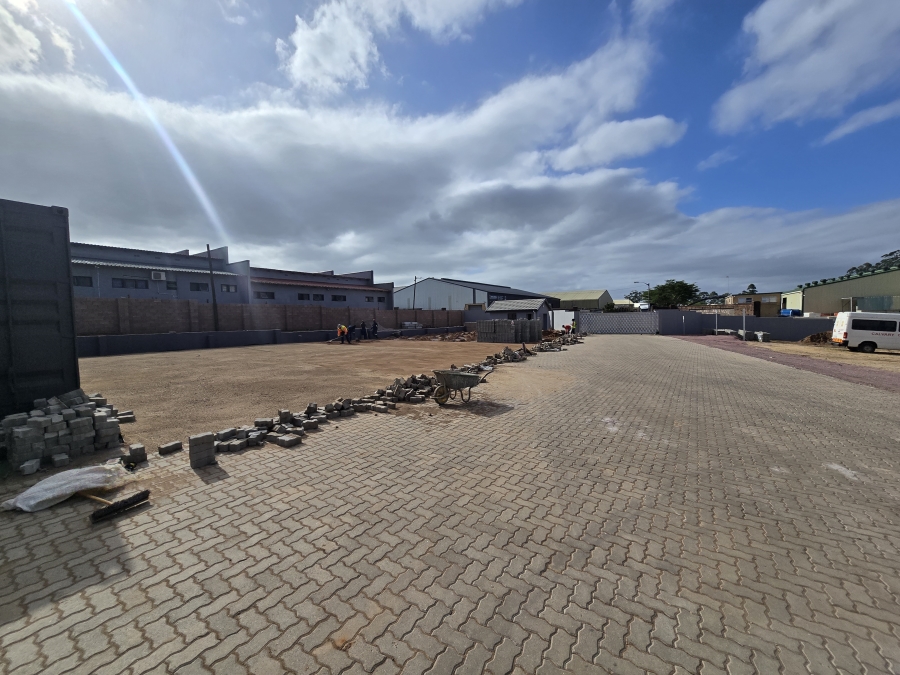 To Let Commercial Property for Rent in Waterfall KwaZulu-Natal