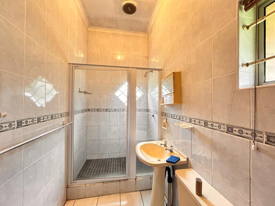 2 Bedroom Property for Sale in Birdswood KwaZulu-Natal