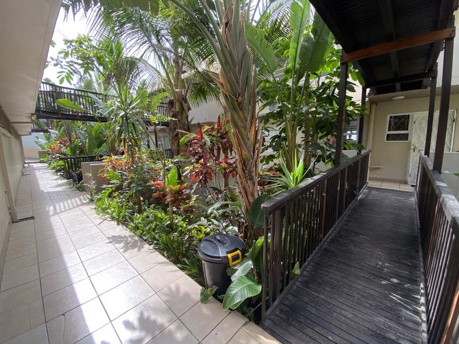 To Let 2 Bedroom Property for Rent in Westbrook KwaZulu-Natal