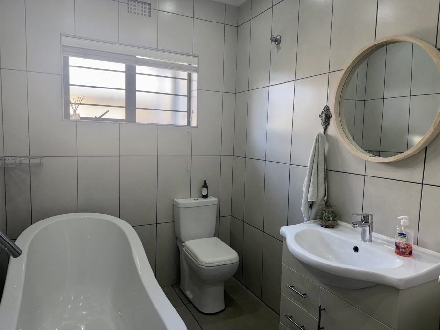 3 Bedroom Property for Sale in Veld En Vlei KwaZulu-Natal