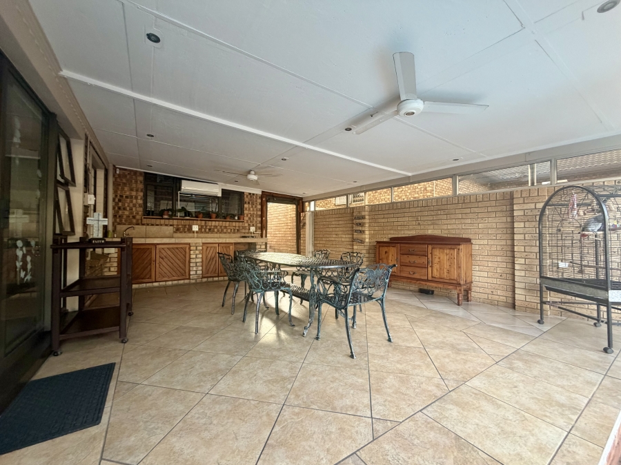 3 Bedroom Property for Sale in Veld En Vlei KwaZulu-Natal